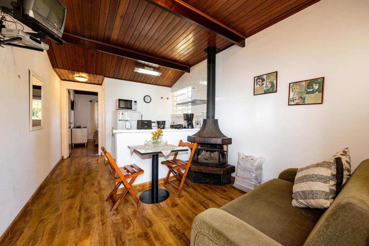 Apartamento Ap Casal Localizacao E Seguranca